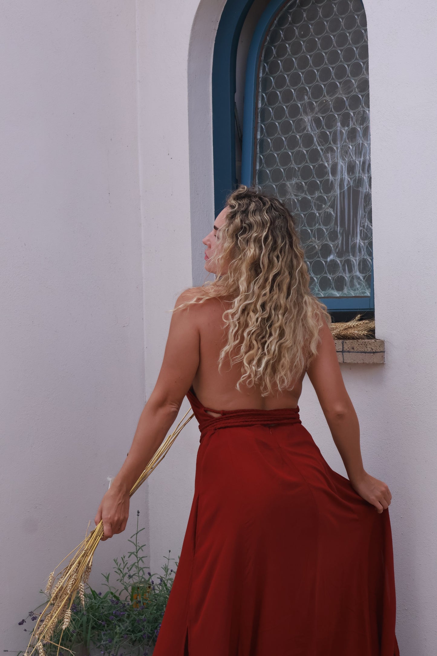 Zephyra Red
