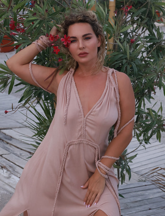 Greek Goddess Rose Sand