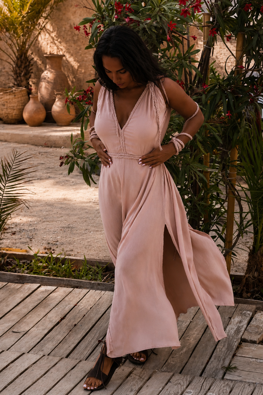 Greek Goddess Rose Sand