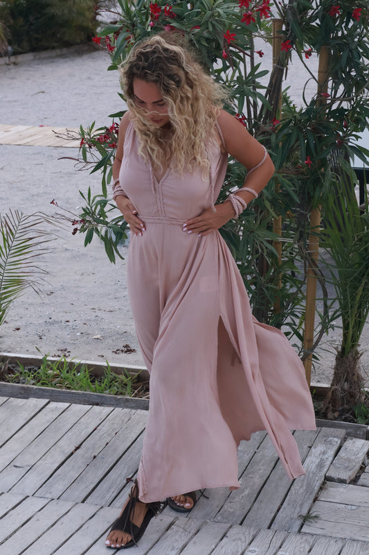 Greek Goddess Rose Sand