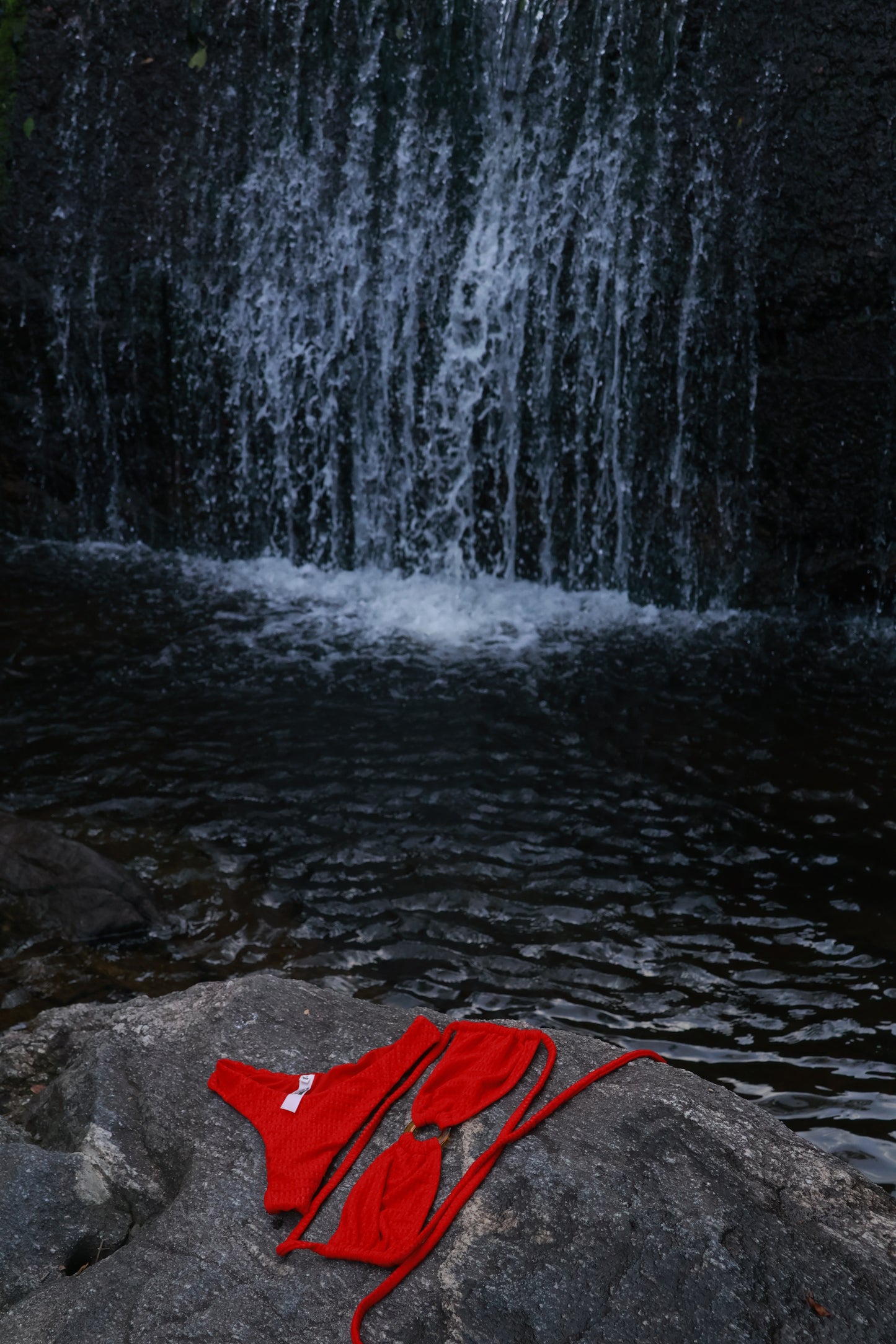 Oval Oasis Ring Red