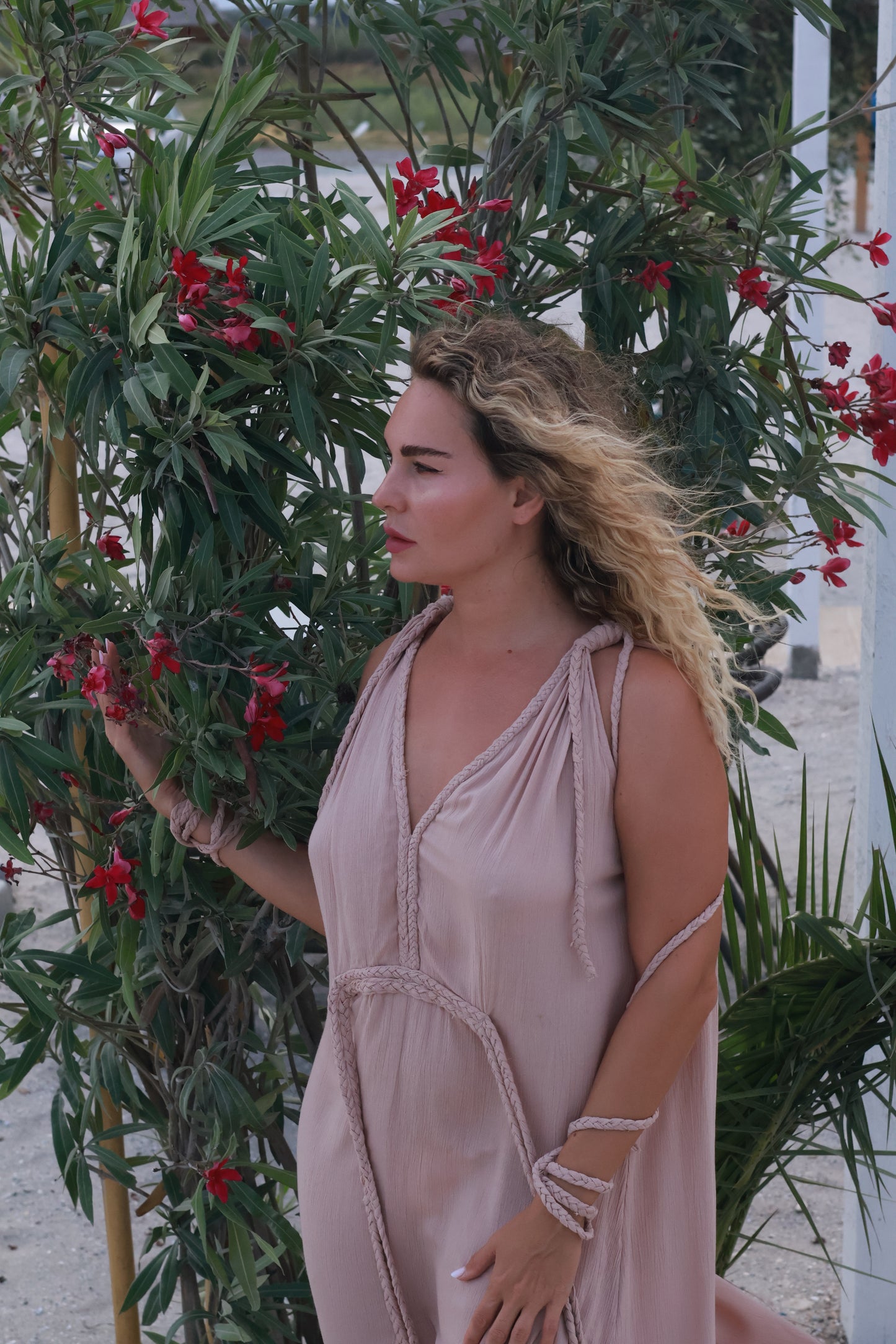 Greek Goddess Rose Sand