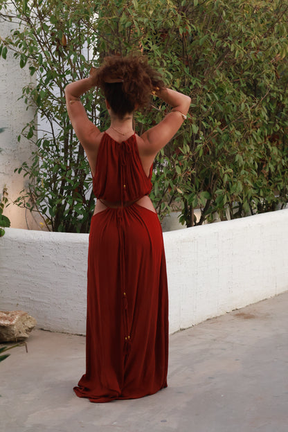 Nyssa Red