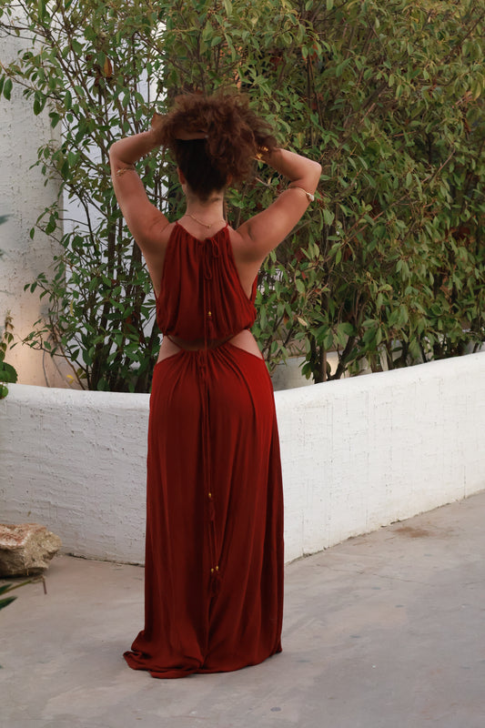 Nyssa Red